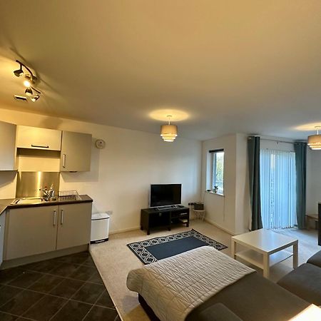 Etihad Fc 2Br Apartment With Water View Манчестър Екстериор снимка
