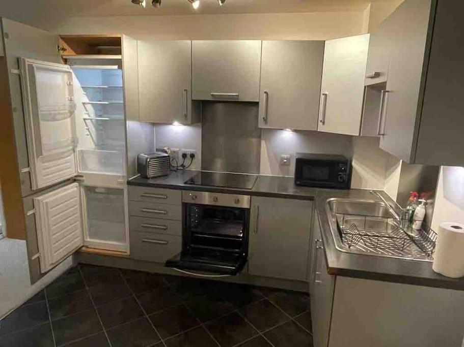 Etihad Fc 2Br Apartment With Water View Манчестър Екстериор снимка